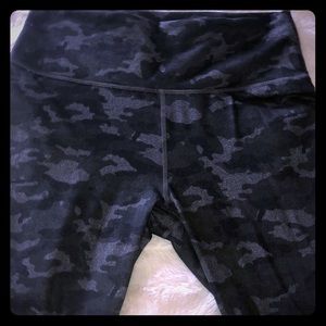 7/8 Powerhold Camouflage Leggings